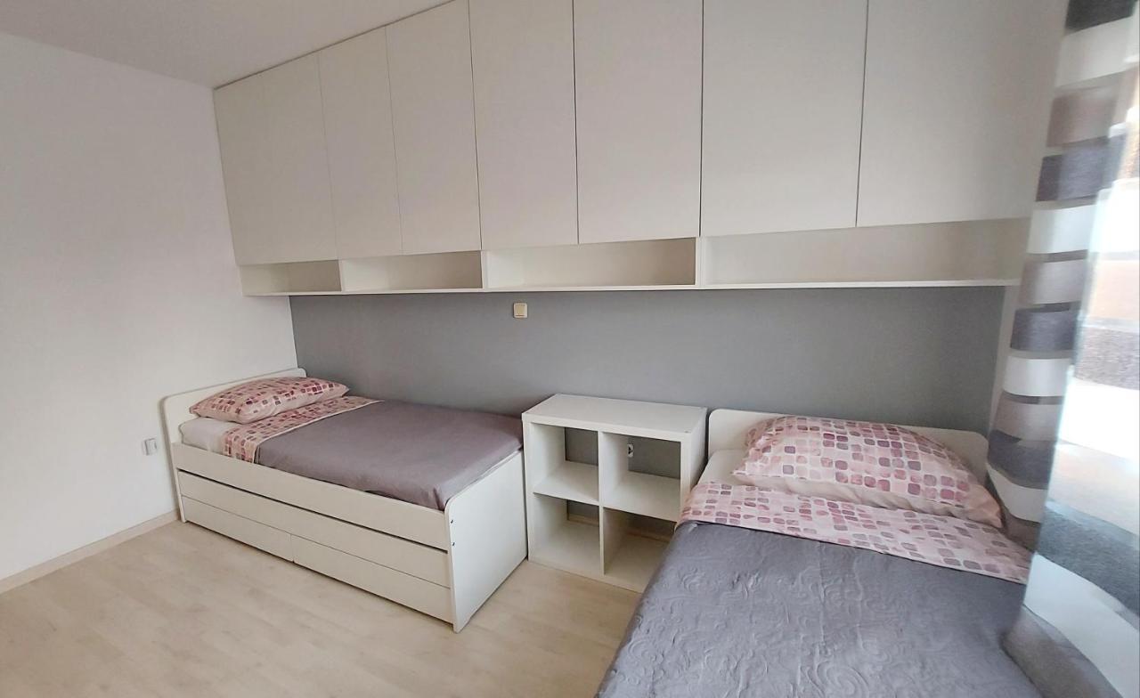 Apartman Near Fazana-500 From The Sea Exterior foto